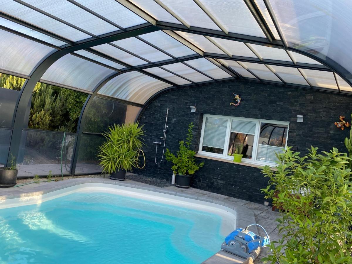 O Rendez Vous Maison Mitoyenne Piscine Chauffee Mars-Octobre Grimisuat Exterior foto