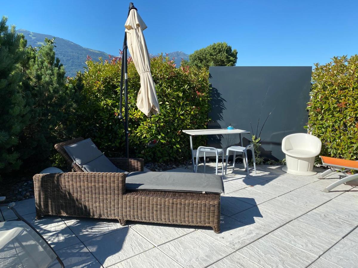 O Rendez Vous Maison Mitoyenne Piscine Chauffee Mars-Octobre Grimisuat Exterior foto